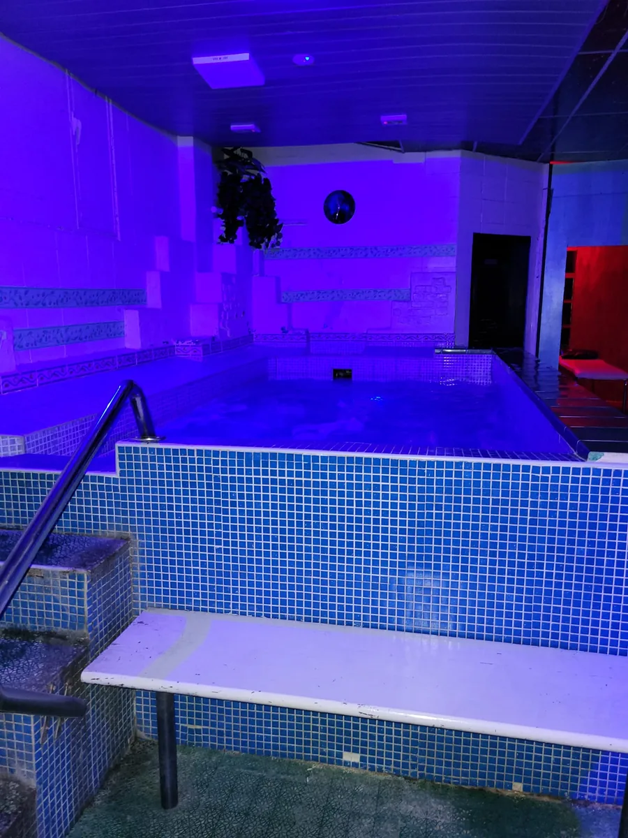 Jacuzzi